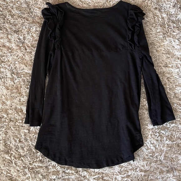Banana Republic women’s long sleeve with ruffles - Picture 5 of 6